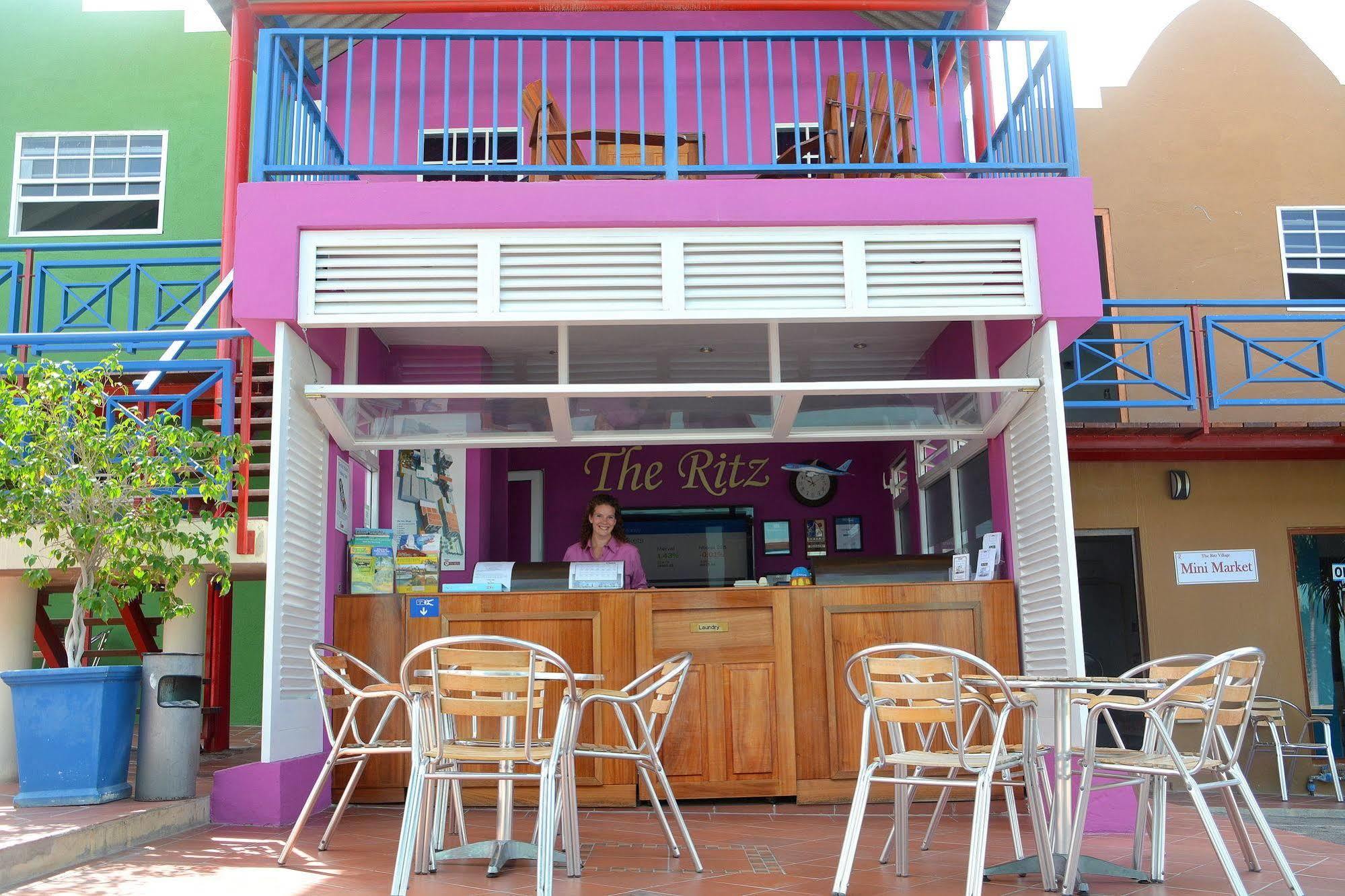 The Ritz Hostel Willemstad Eksteriør bilde